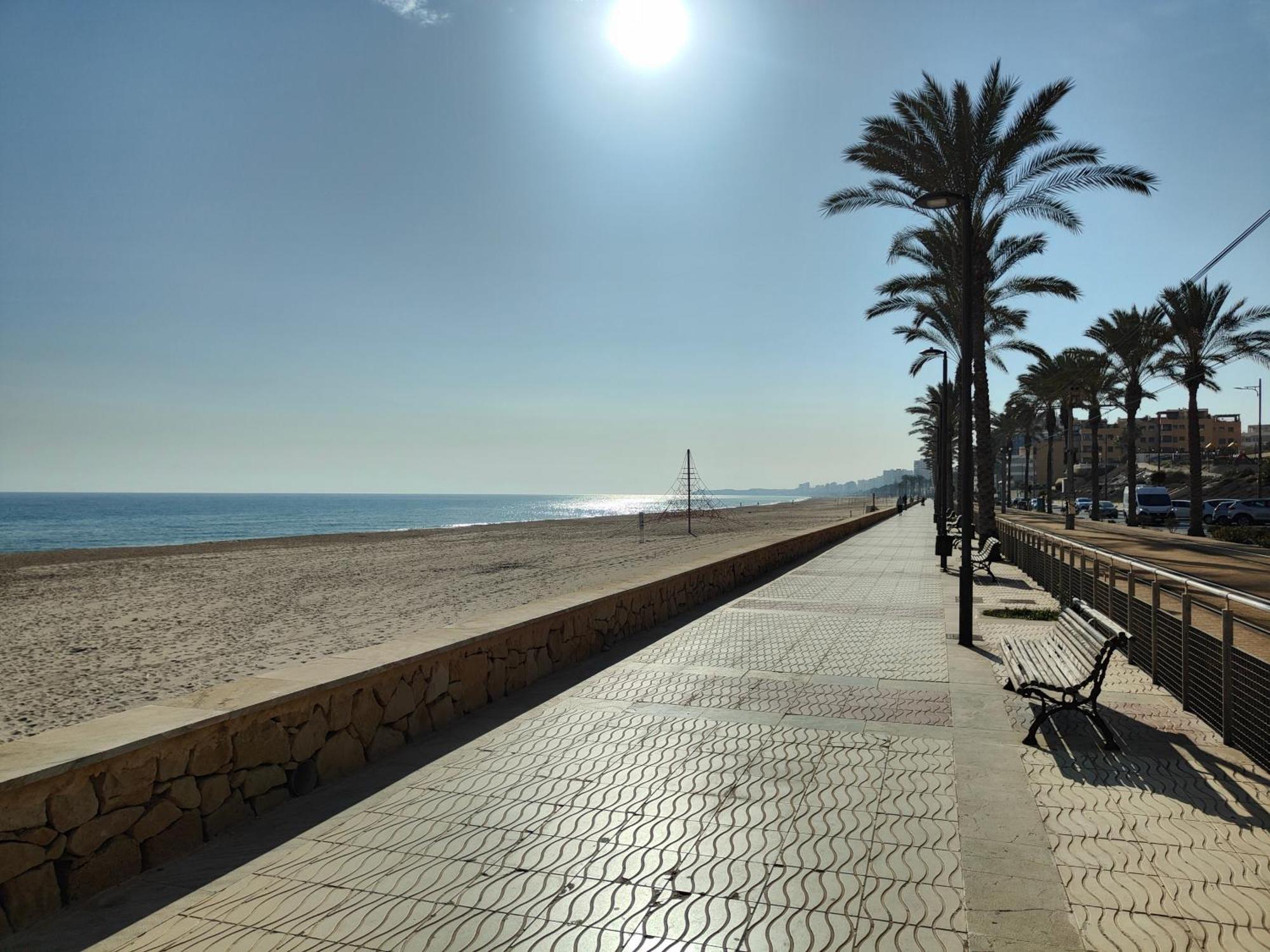 Seaside Beach-Lounge Alicante El Campello Buitenkant foto